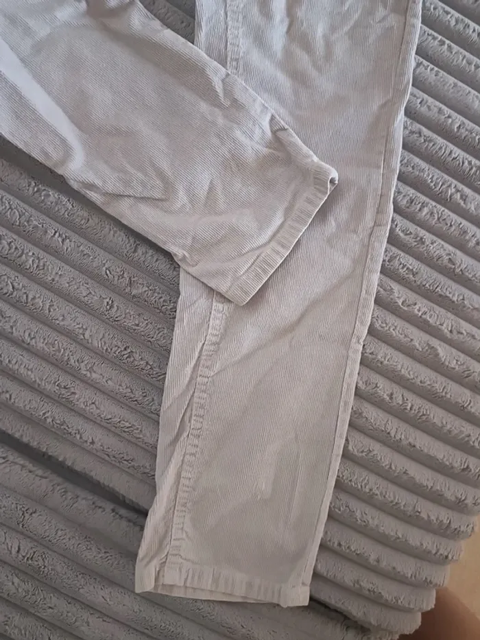 Jean Zara homme velour taille 40 - photo numéro 2