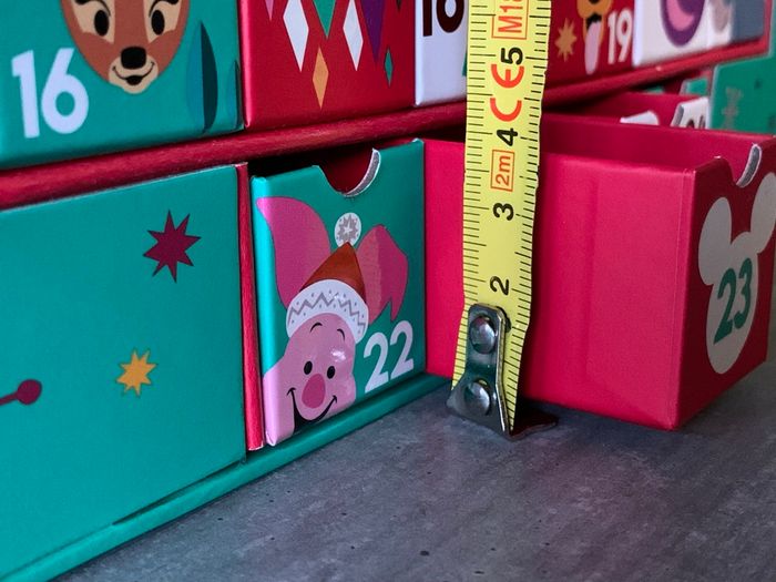 Calendrier de l’Avent Mickey et ses amis Disneyland Paris - photo numéro 3