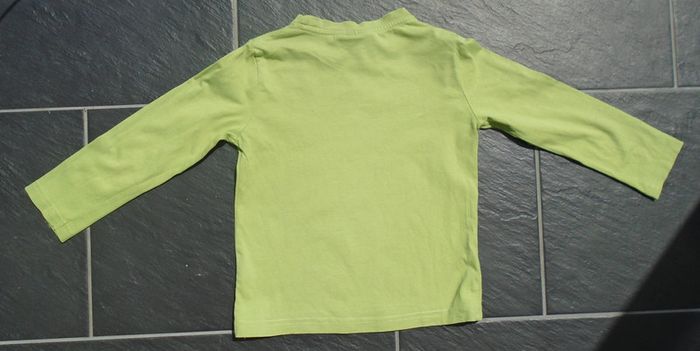 Joli tee-shirt manches longues "bateau pirate" garçon 4 ans (104 cm) - photo numéro 3