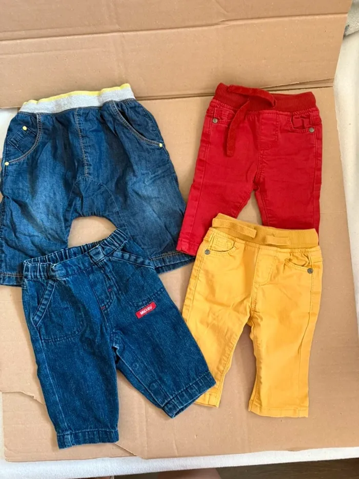 Lot de 40 vêtements taille 3 mois - photo numéro 8
