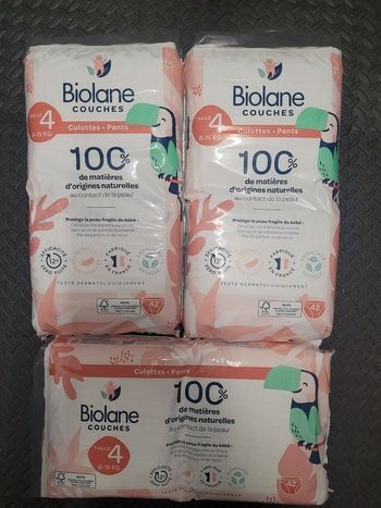 3 paquets de couches culottes biolane taille 4