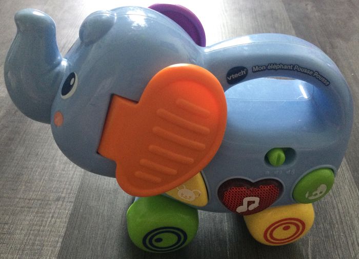 Éléphant interactif