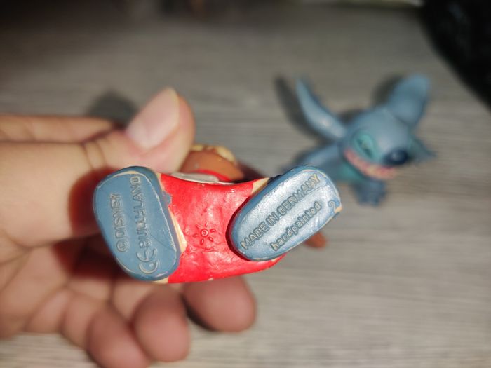 Anciennes figurines Lilo et Stitch - photo numéro 2