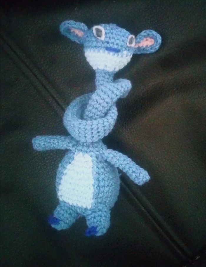 Déco de sac à main ou à dos stitch - photo numéro 2