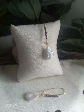 Boucles d'oreilles bohèmes perles d'eau douce naturelles