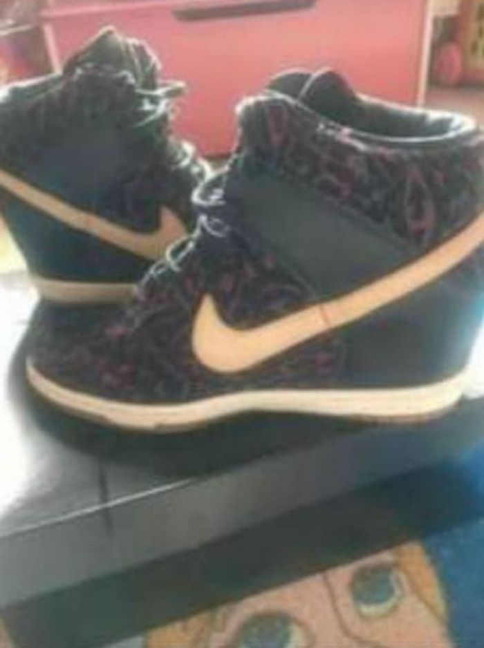 Nike