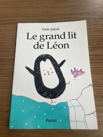 Livre Le grand lit de Leon