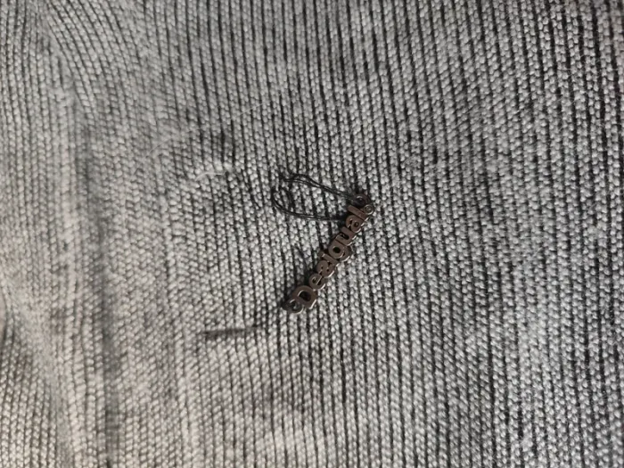 Magnifique pull léger gris/noir Desigual - photo numéro 6