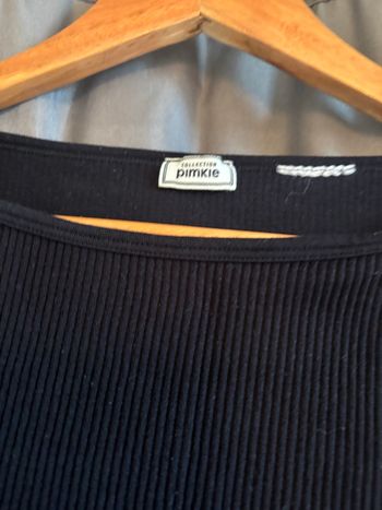 Manche longue noir court 