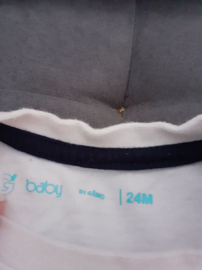 Tee-shirt - photo numéro 2