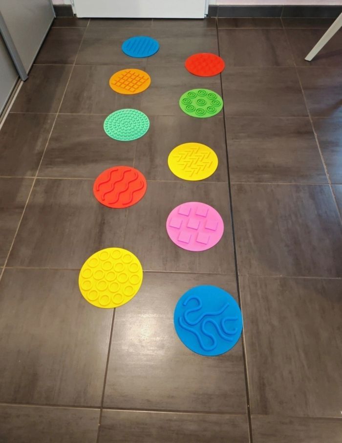 Parcours motricité texturé - photo numéro 1