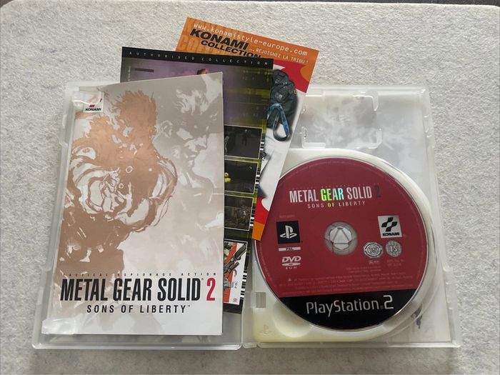 Metal Gear Solid 2 Sons Of Liberty Jeu PS2 FR - photo numéro 2