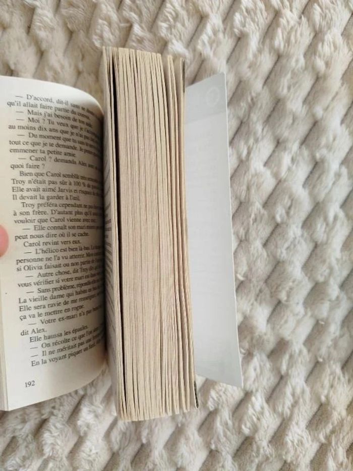 Livre Cassie Miles Pour sauver son bébé - photo numéro 5