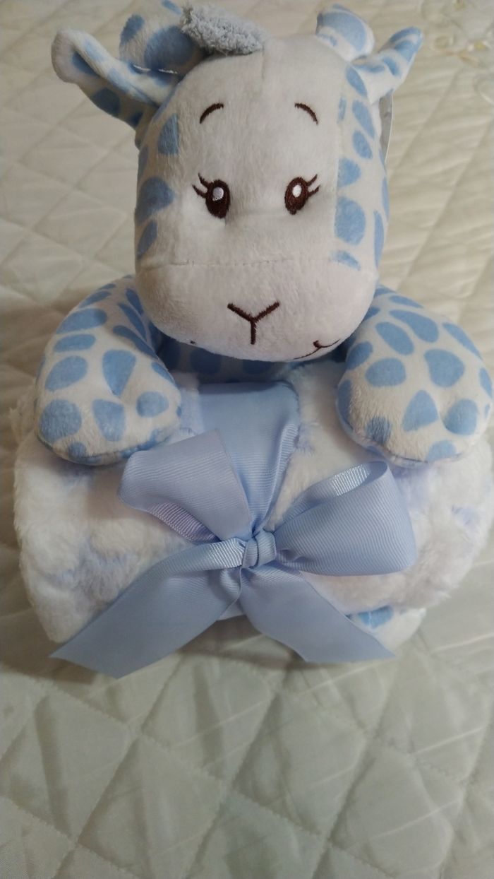 Peluche avec couverture pour bébé