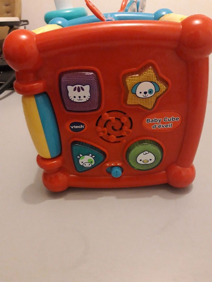 Baby cube d'éveil vtech - photo numéro 2