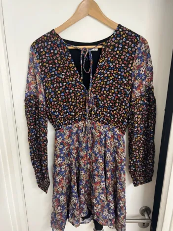 Sublime robe mango style vintage parisien - taille S - neuve
