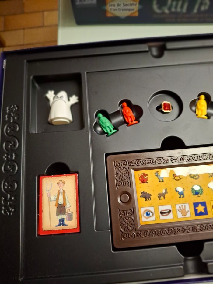 Jeux de société Qui l'a vu? Neuf - photo numéro 4