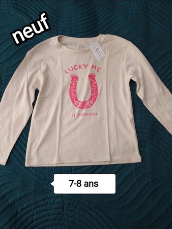T-shirt crème tex 7-8 ans neuf
