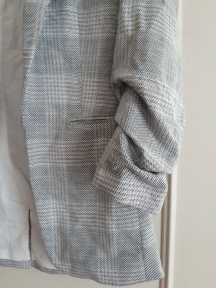 Veste à carreaux H et M - photo numéro 2