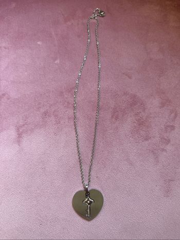 Collier clé