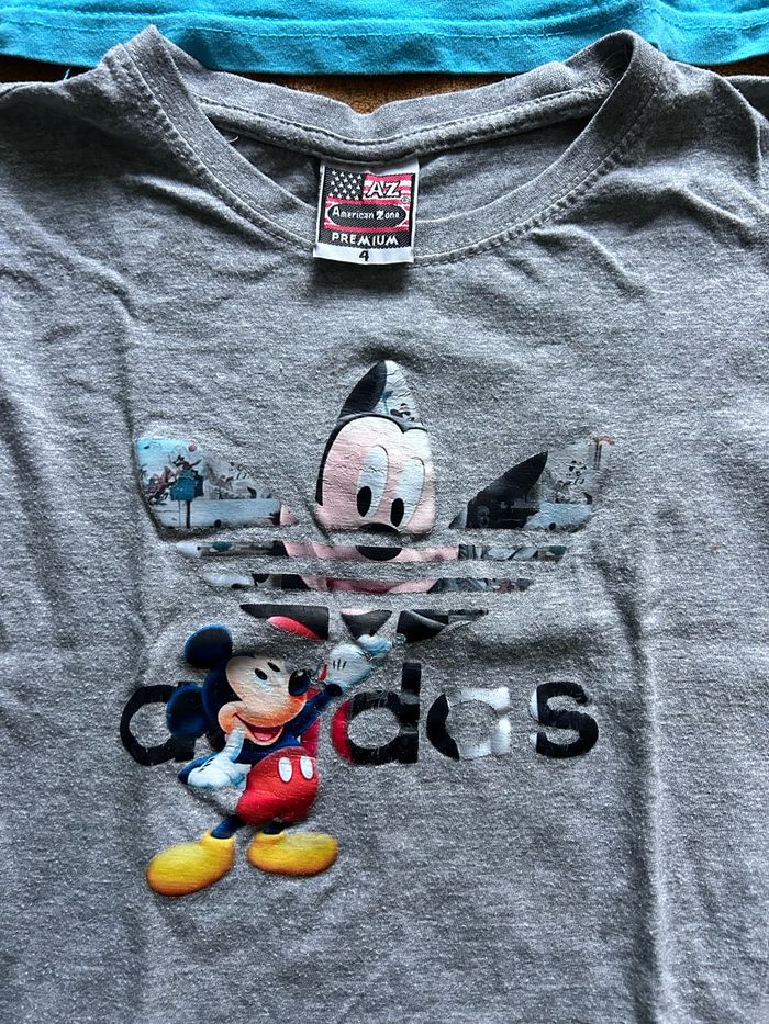 Lot Tshirts Disney - photo numéro 2