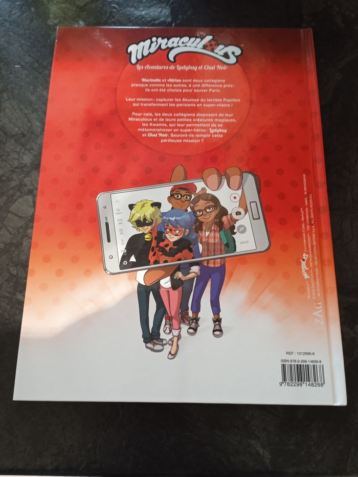 Livre bd miraculous - photo numéro 2