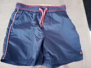 Lot de 2 shorts de bain 8 ans