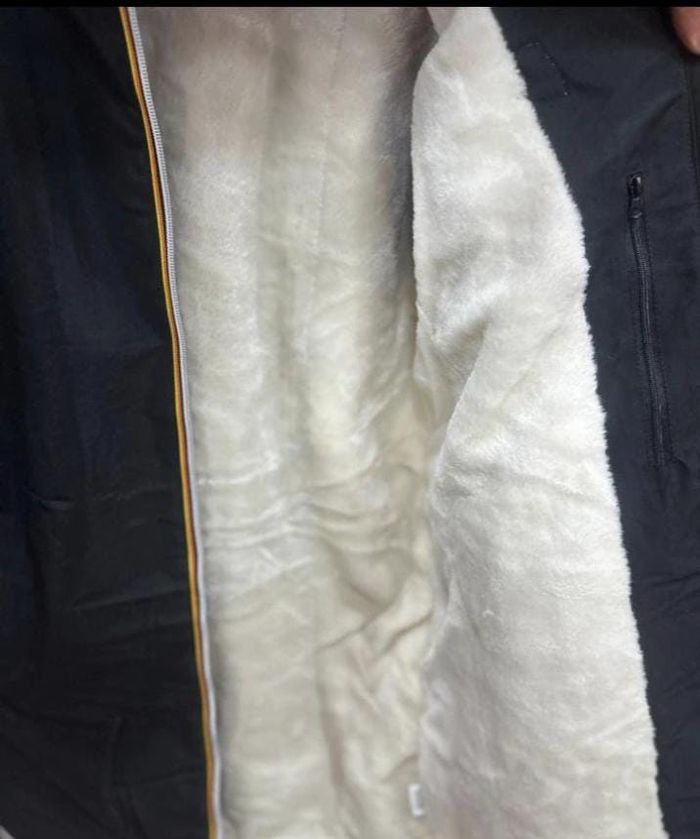 Super veste k-way neuve jamais portée Taille Xxl , parfaite pour l'hiver - photo numéro 3