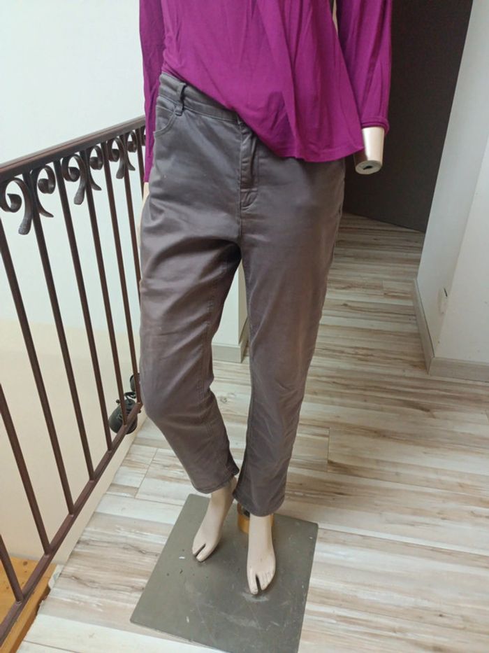 Pantalon gris Armand Thiery T42 - photo numéro 2