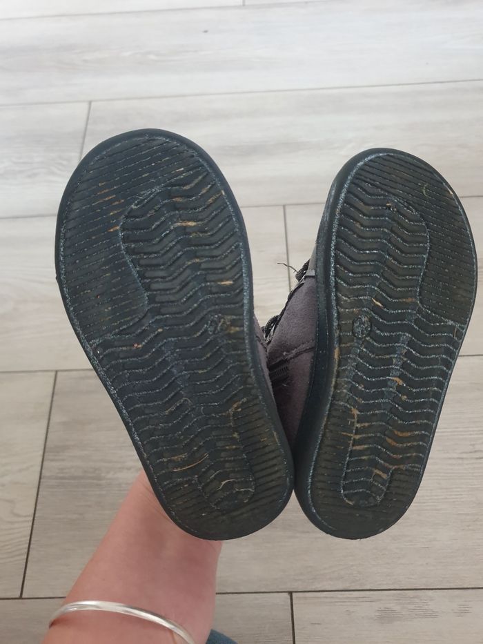 Lot Chaussures Fille Pointure 23 - photo numéro 7