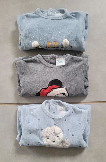 Lot pyjamas 1 mois