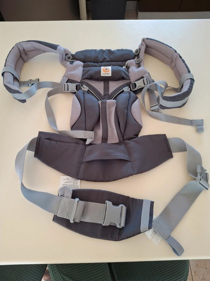 Porté bébé Omni 360 cool air mesh Ergobaby
