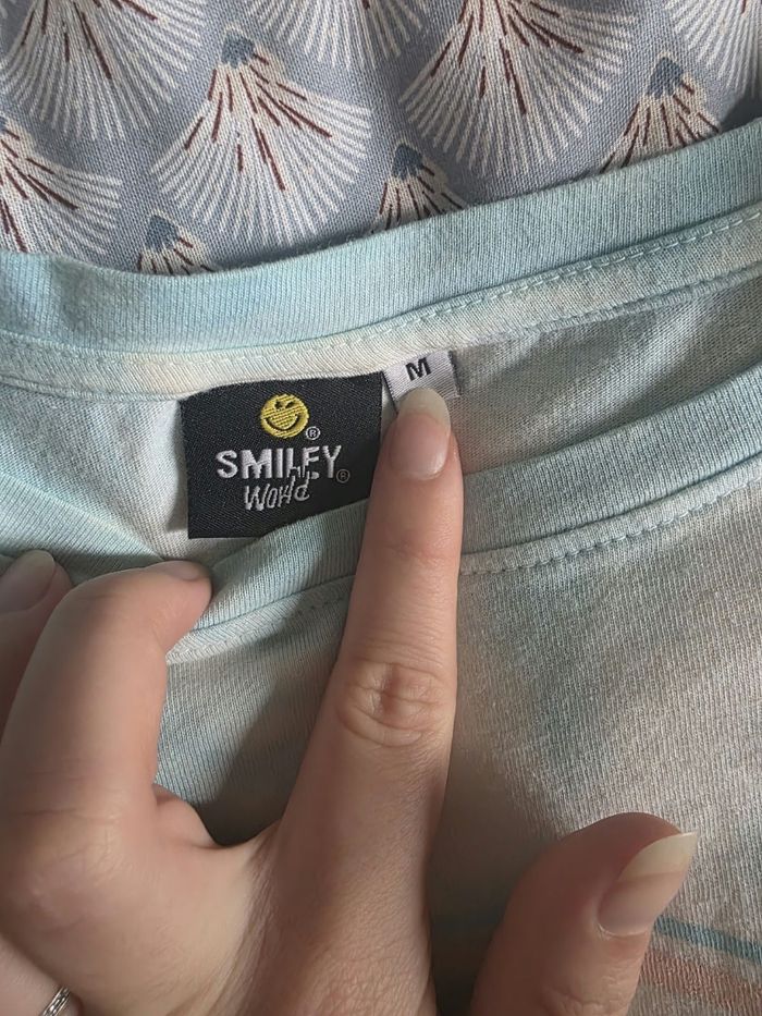 Tee shirt court smiley world bleu et blanc taille M - photo numéro 2