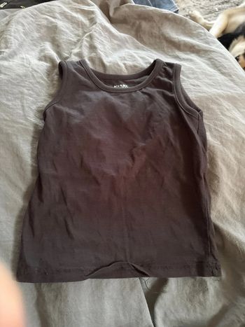 Haut noir gris