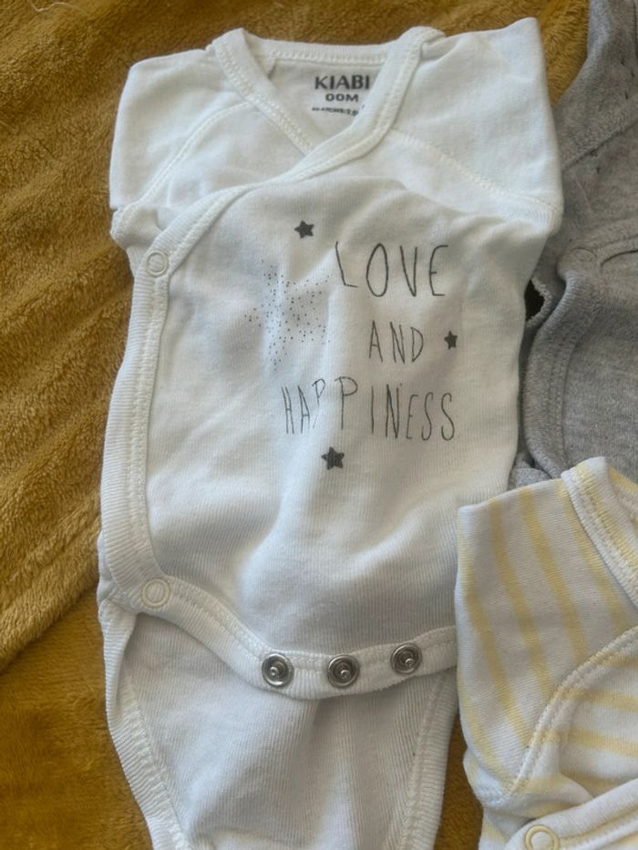 Lot de body bébé - photo numéro 2