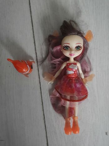 Poupee enchantimals poisson
