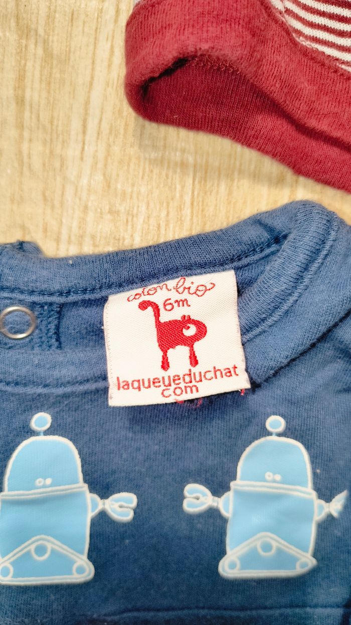 Lot de vêtements bébé taille 6 mois - photo numéro 3