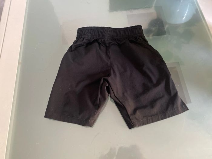 Short - photo numéro 2