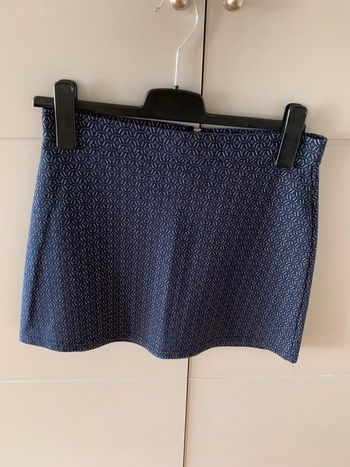 Mini jupe marine Etam taille 38