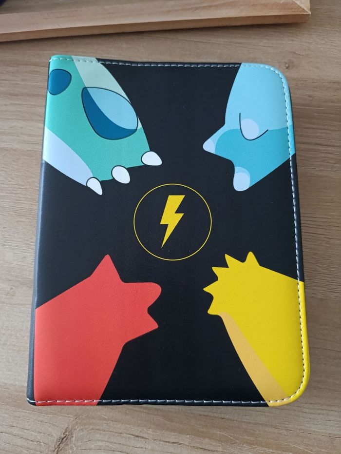 Classeur album cartes Pokémon neuf pok