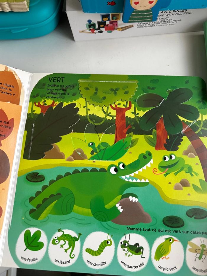 Livre apprendre les couleurs - photo numéro 2
