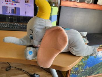 PELUCHE DUMBO MUSICAL