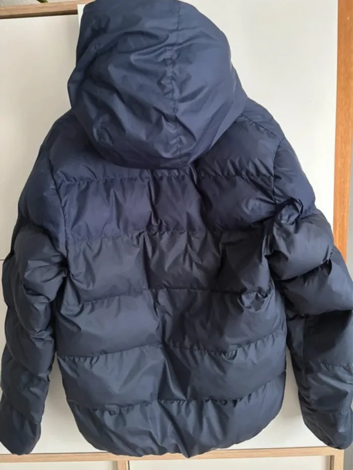 Doudoune Nike taille S - photo numéro 4