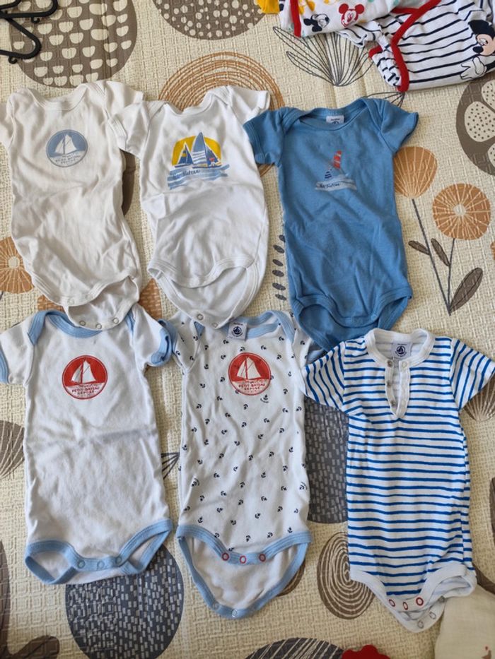 Lot de 6 bodies manches courtes petit bateau 3 mois - photo numéro 2