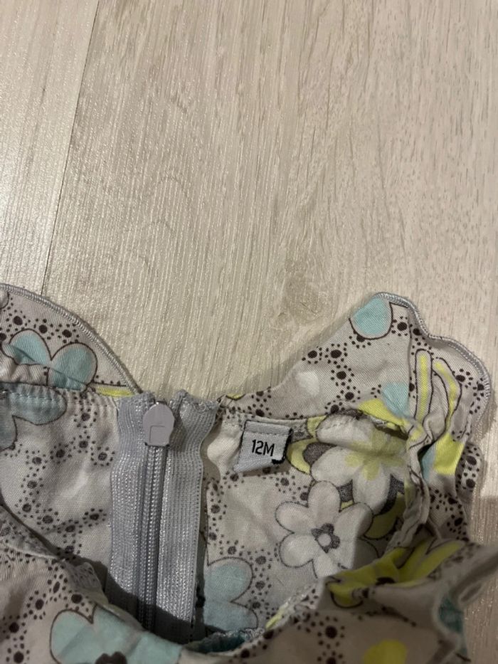 Robe fleurs - photo numéro 2