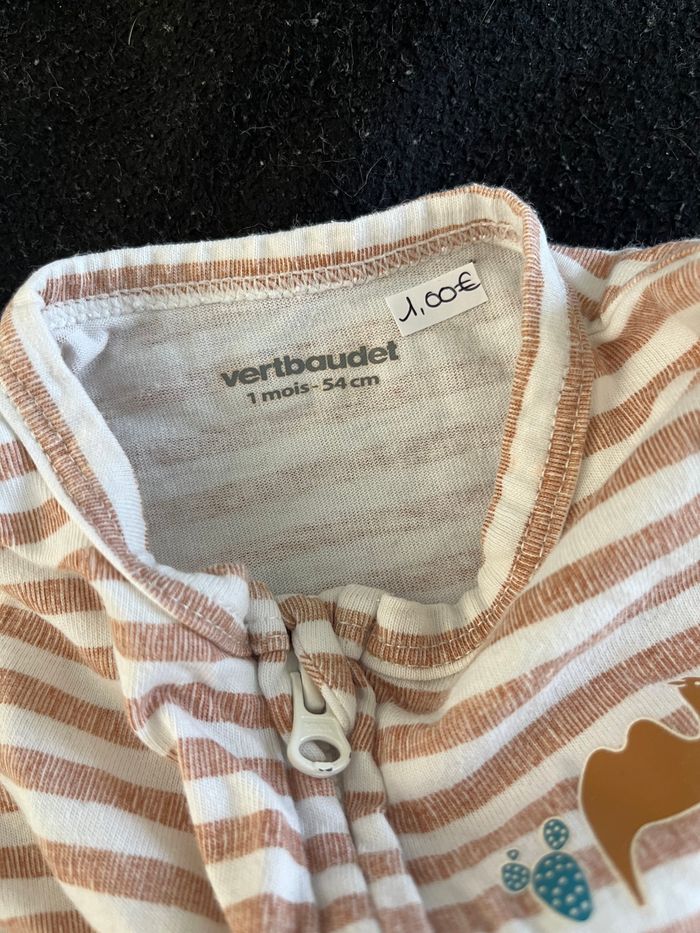 Pyjama 1 mois - photo numéro 5