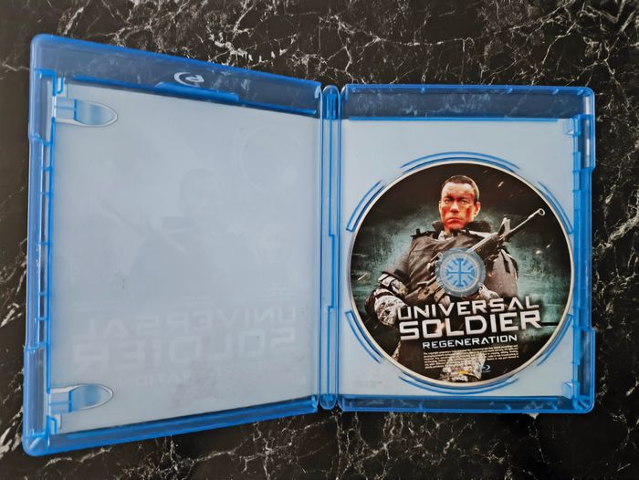 Universal Soldier Regeneration en Blu-ray - photo numéro 3