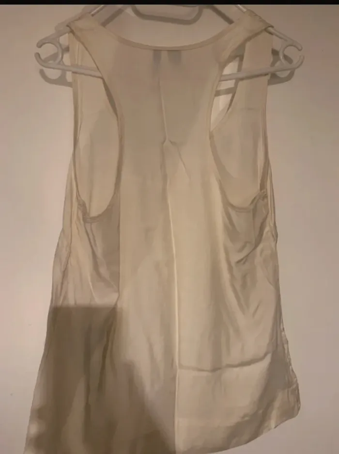 Débardeur écru satiné Mango taille S 🌼 - photo numéro 5