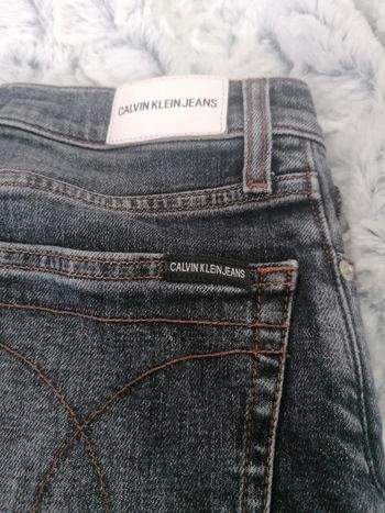 Jean noir Calvin Klein coupe droite