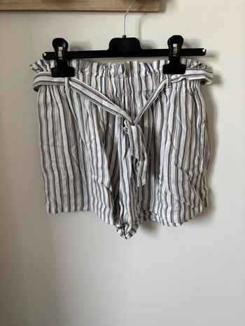 Short taille haute Hollister taille XS